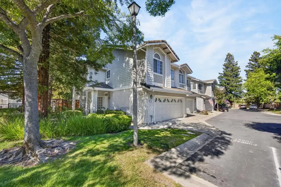 38 Copperfield Ln, Danville, CA 94506 - #2