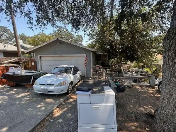 206 Sequoia Avenue, Valley Springs, CA 95252
