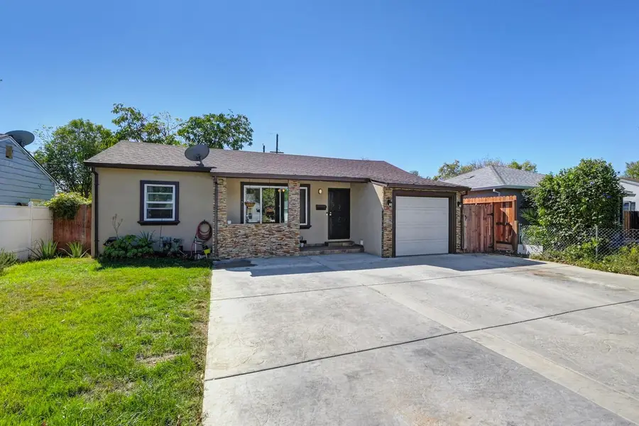 2660 23rd Avenue, Sacramento, CA 95820 - #3
