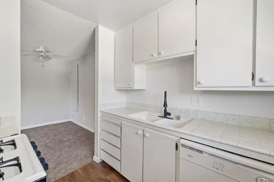 279 Sharp Circle #4, Roseville, CA 95678 - #3