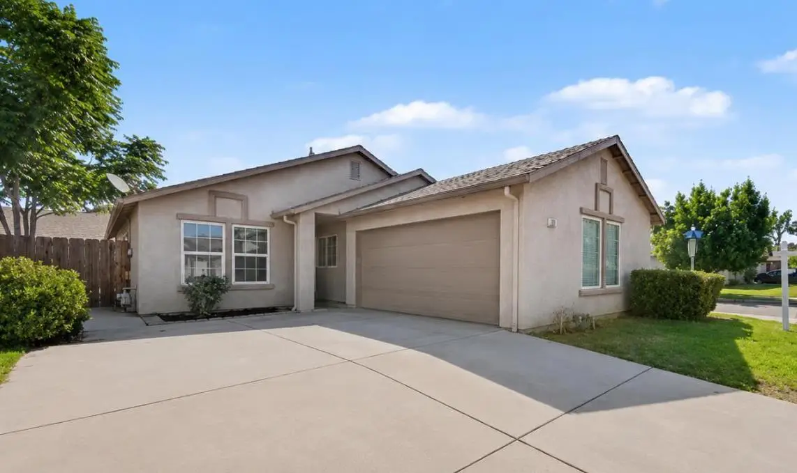831 Emily Street, Turlock, CA 95382 - #1