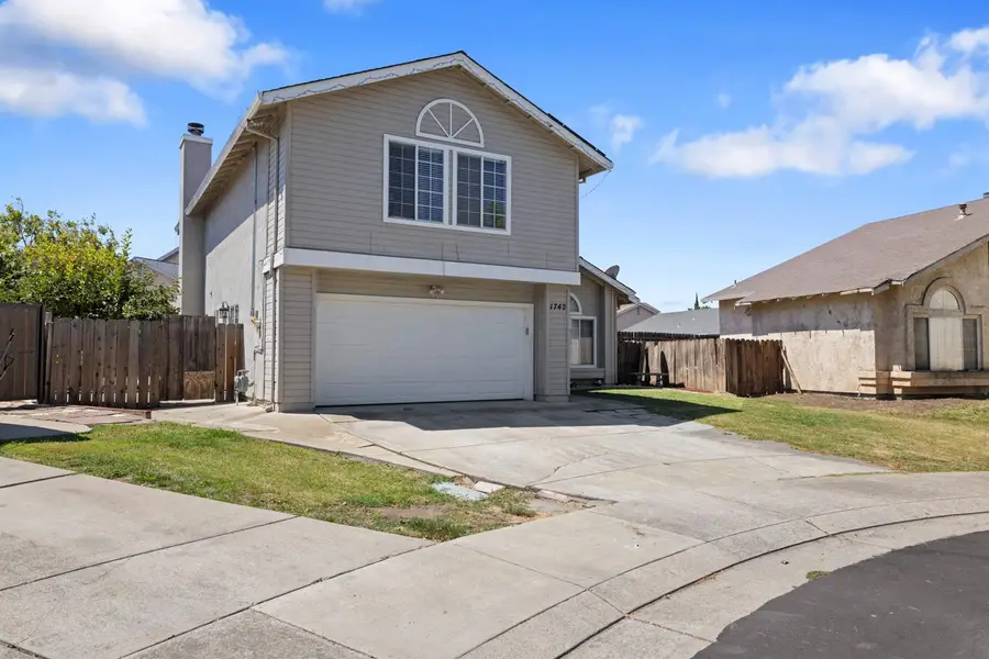 1742 Swenson Court, Stockton, CA 95206 - #2