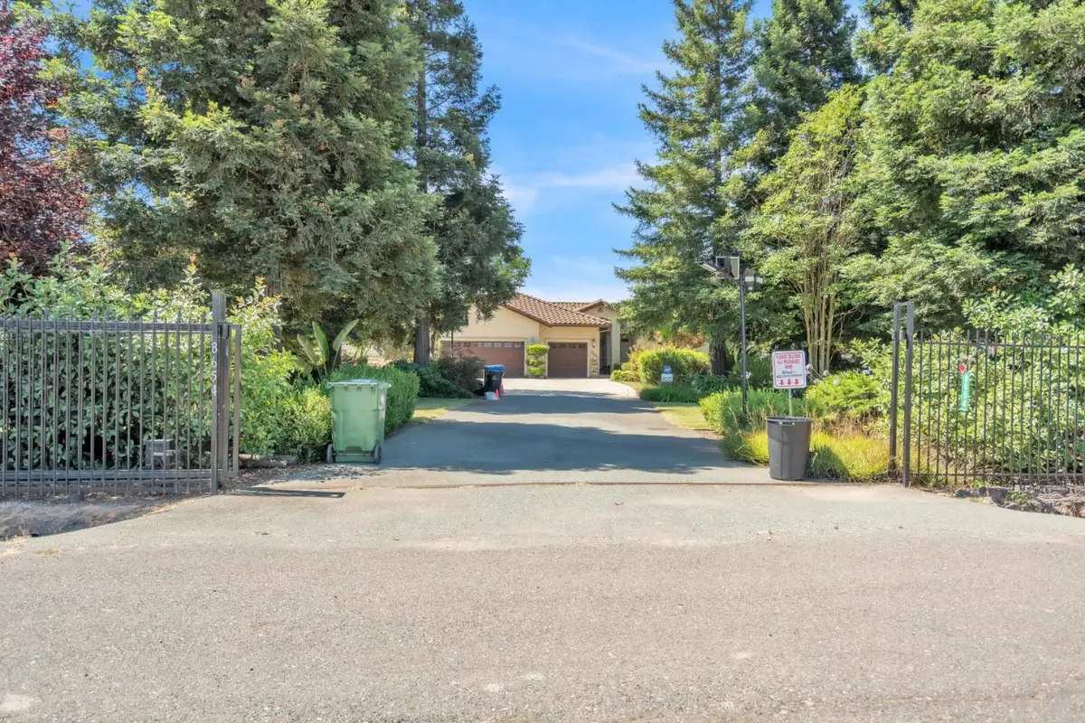 8654 Bradshaw Road, Elk Grove, CA 95624 - #1