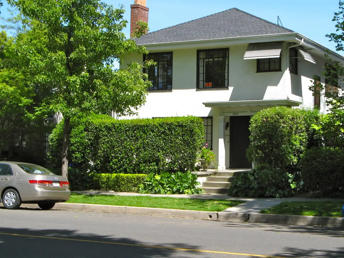1925 22nd Street, Sacramento, CA 95816 - #1