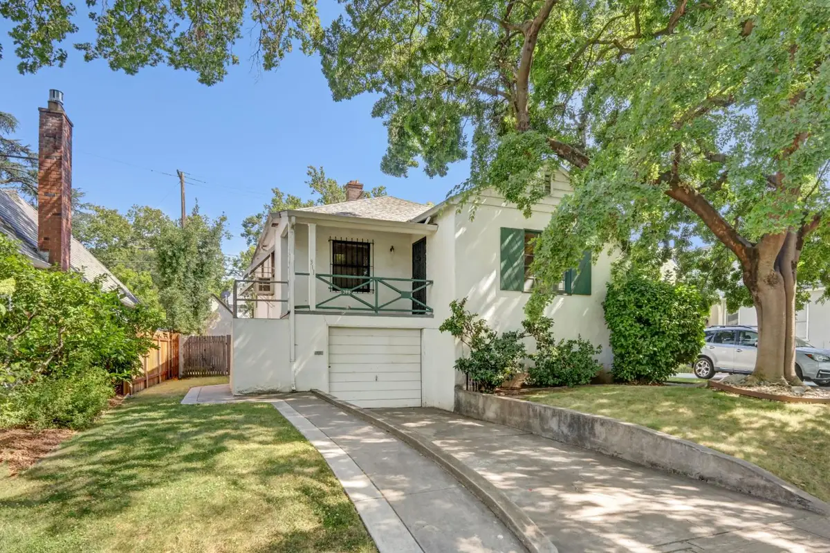 311 36th Way, Sacramento, CA 95816 - #1