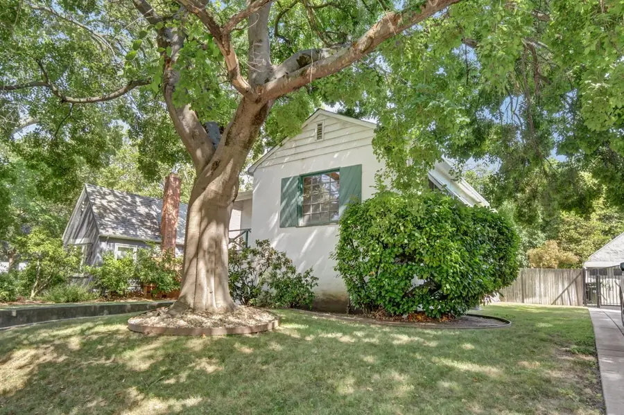 311 36th Way, Sacramento, CA 95816 - #3