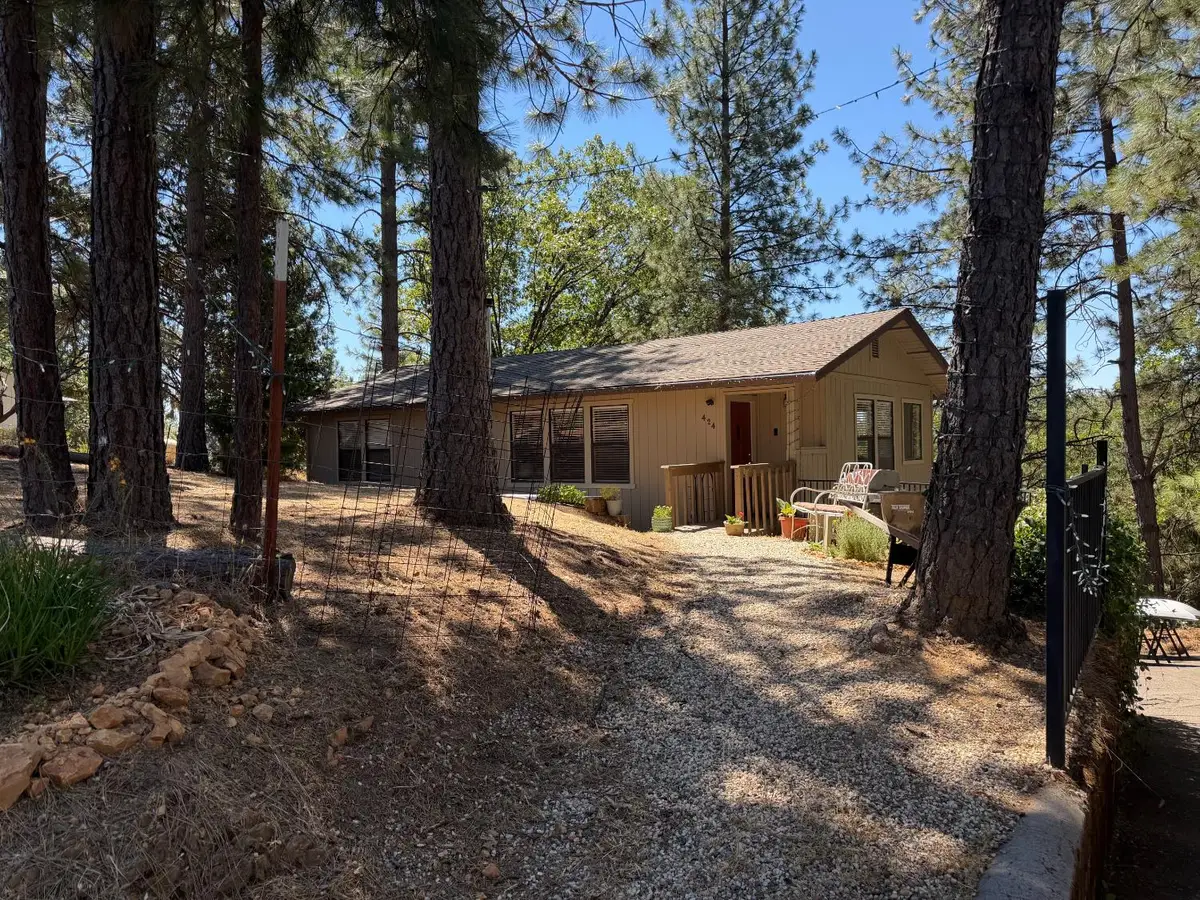 424 Catskill Drive, Colfax, CA 95713 - #1