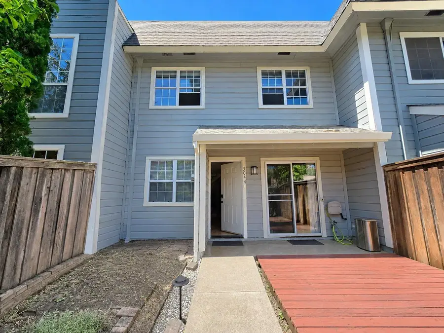 3044 Woods Circle, Davis, CA 95616 - #2