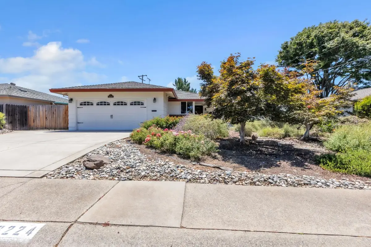 6224 Saint James Drive, Carmichael, CA 95608 - #1