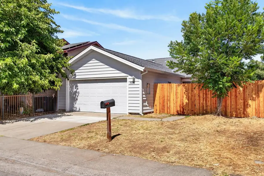 7759 Robinette Road, Sacramento, CA 95828 - #2