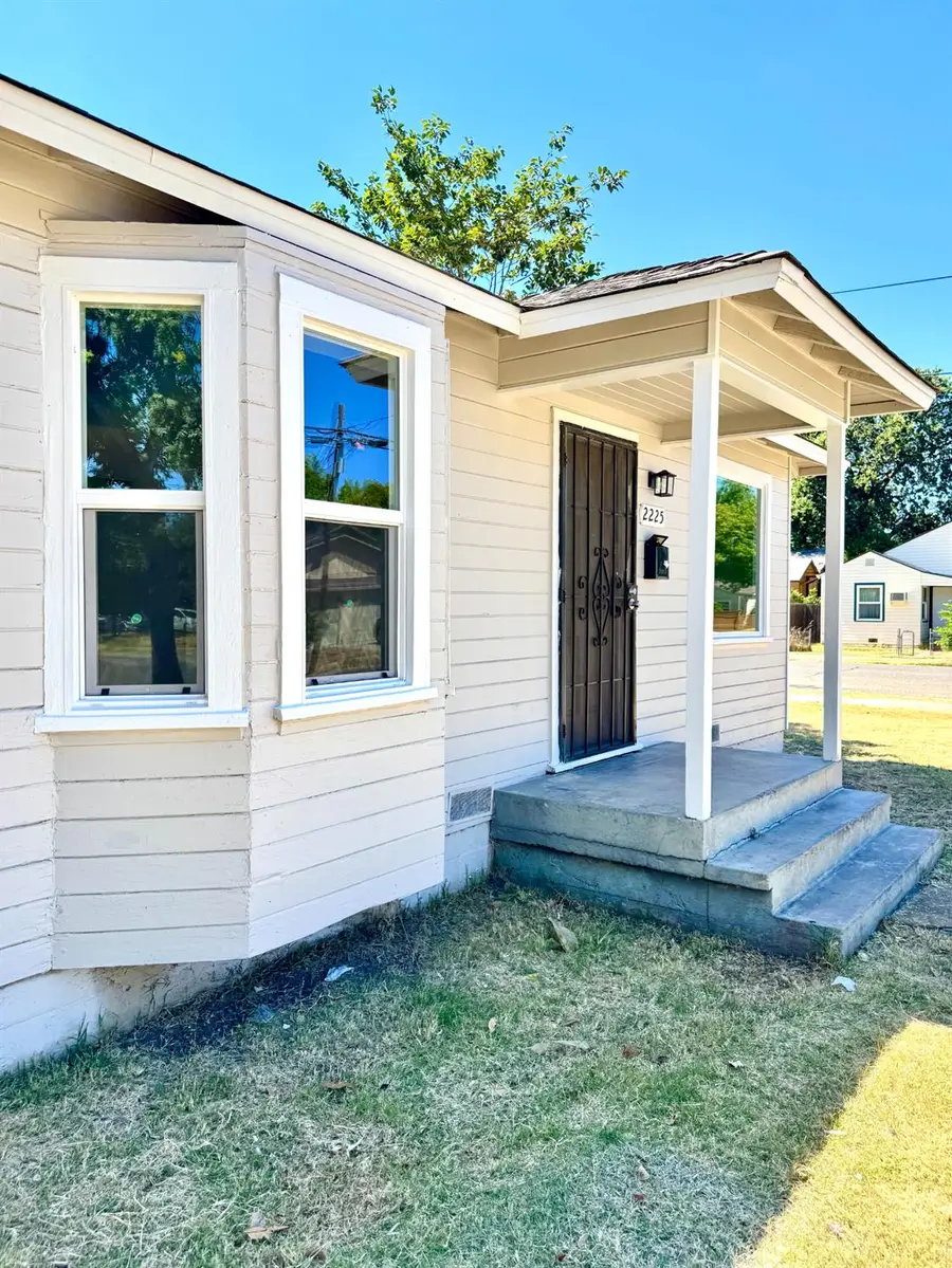2225 N Sutter Street, Stockton, CA 95204 - #2