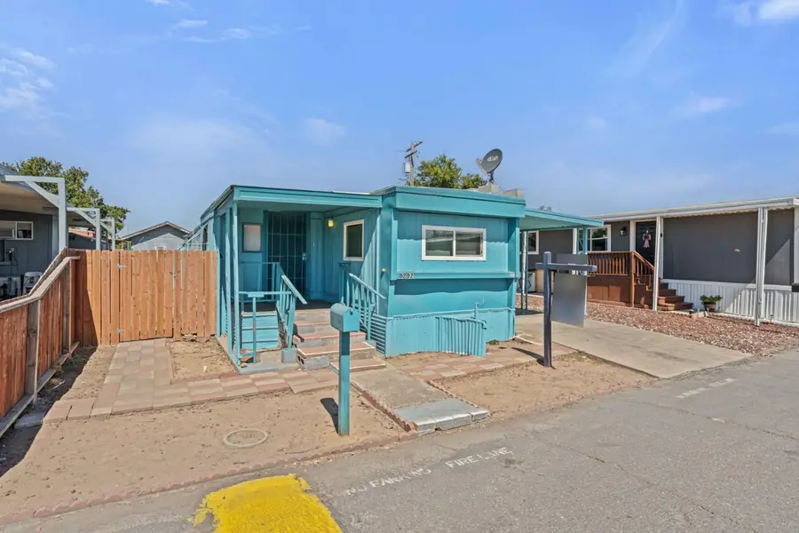 4449 S Carpenter Road #D2, Modesto, CA 95358 - #3