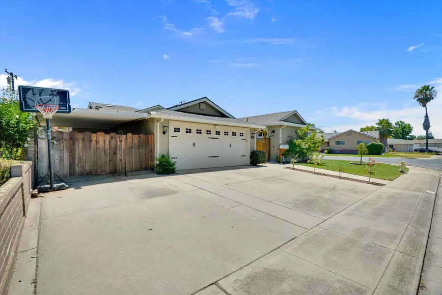 1177 Pine Street, Manteca, CA 95336 - #3