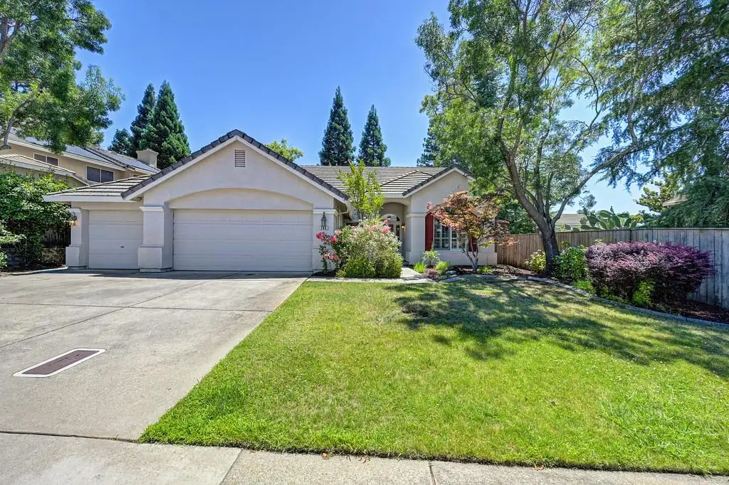 200 Luna Circle, Folsom, CA 95630 - #1