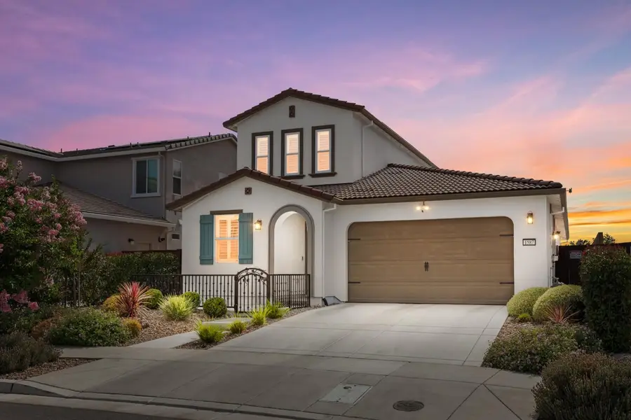 1587 Mcclure Street, Woodland, CA 95776 - #3