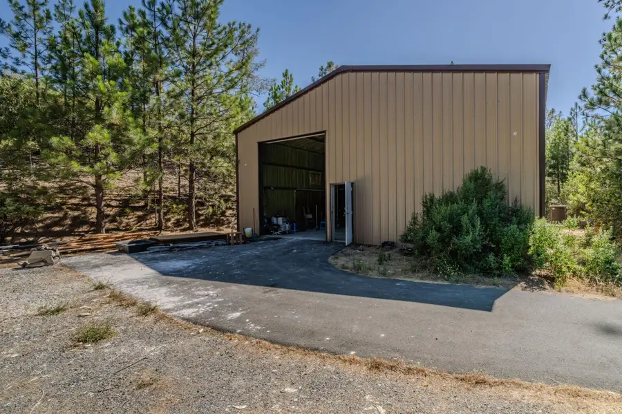6240 Michel Road, Mountain Ranch, CA 95246 - #2
