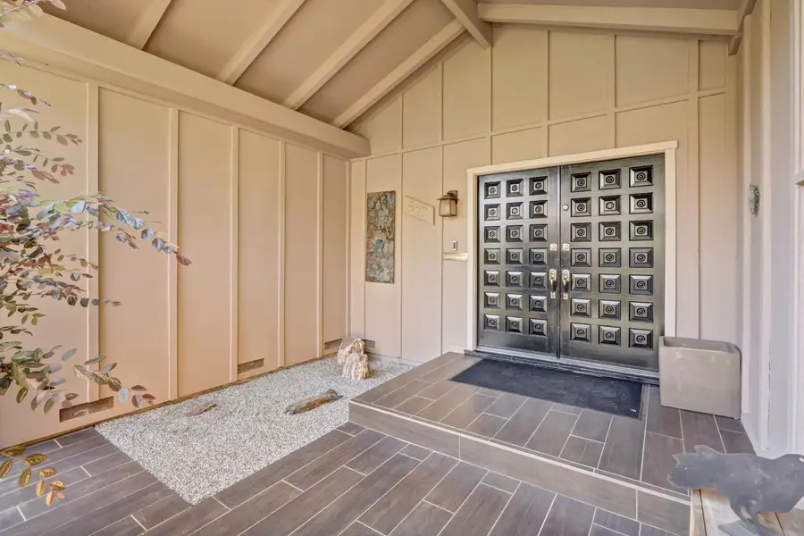 817 Commons Drive, Sacramento, CA 95825 - #3