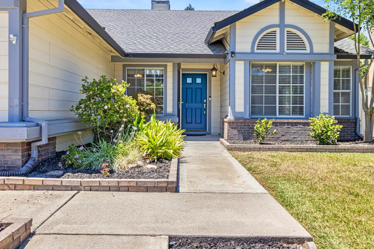 8201 Palmerson Drive, Antelope, CA 95843 - #1