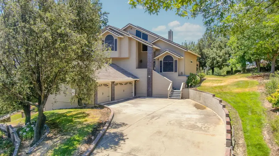 324 Augusta Court, Valley Springs, CA 95252 - #2