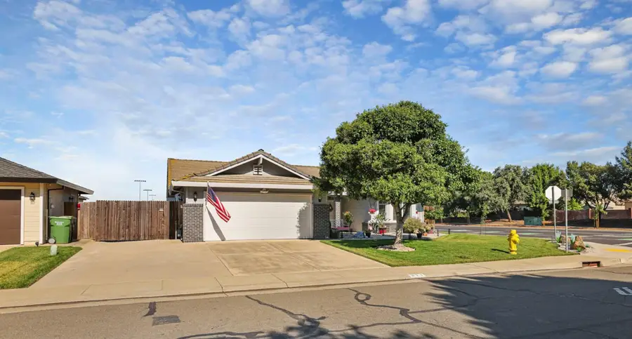 374 Sparrow Drive, Galt, CA 95632 - #2