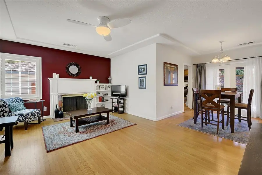 817 3rd Avenue, Sacramento, CA 95818 - #3