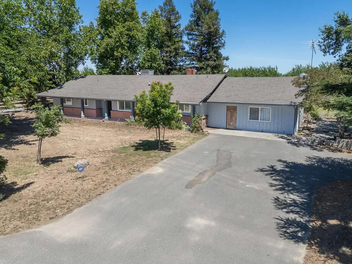 6593 Marine Avenue, Arbuckle, CA 95912 - #1