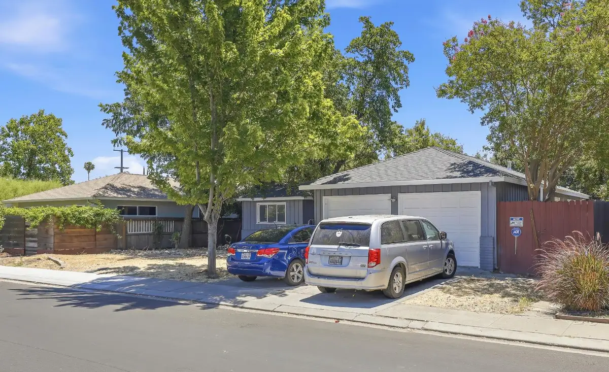 1406 NE Princeton, Modesto, CA 95350 - #1
