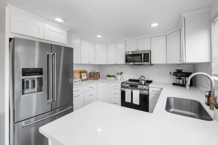 5916 Birchglade Way, Citrus Heights, CA 95621 - #3