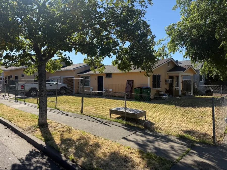 1749 S American Street, Stockton, CA 95206 - #2