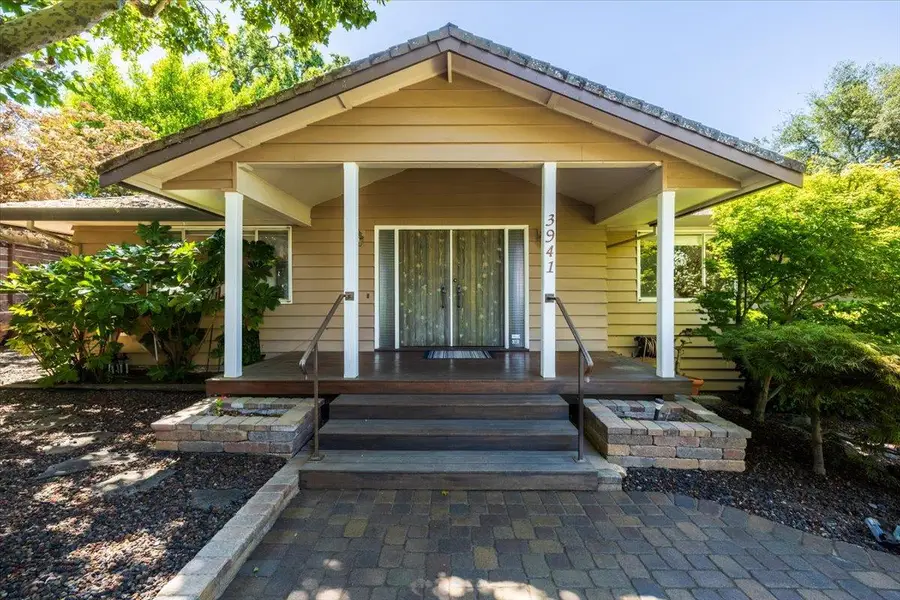 3941 Orangewood Drive, Fair Oaks, CA 95628 - #3