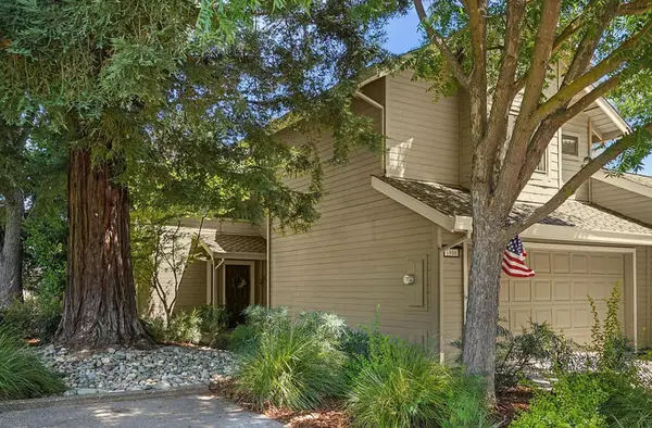 1906 University Park Drive, Sacramento, CA 95825