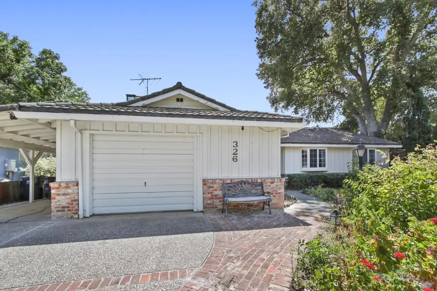 326 Mills Drive, Davis, CA 95616 - #2
