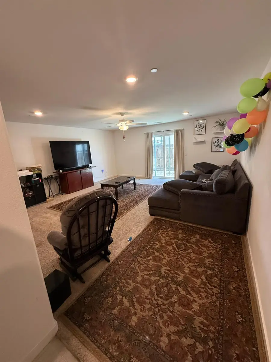 794 Dean Court, Merced, CA 95341 - #3