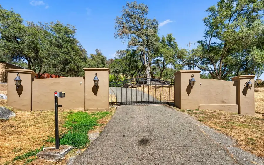 10100 Tierra Del Lago Place, Newcastle, CA 95658 - #2