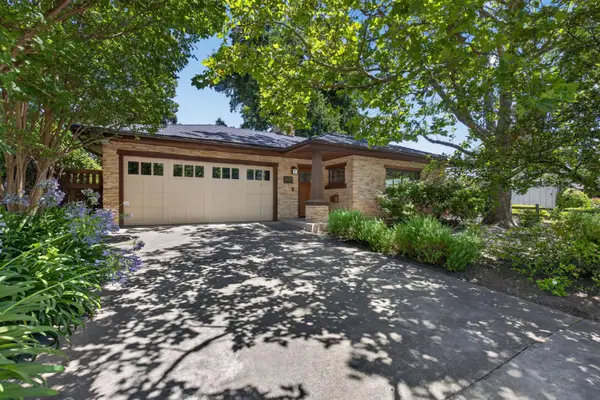 4621 Crestwood Way, Sacramento, CA 95822
