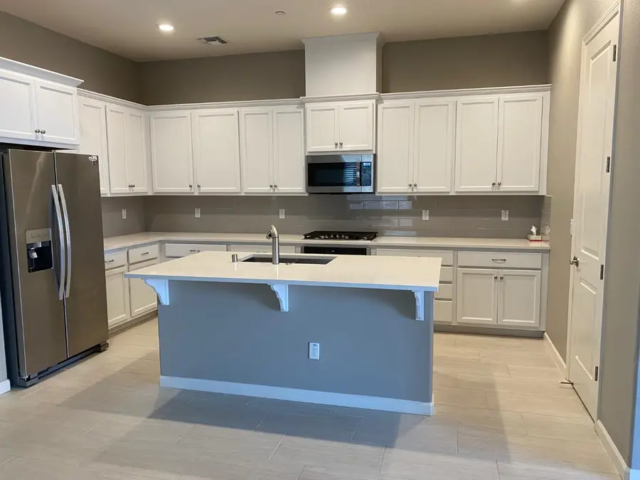 442 Olivadi Way, Sacramento, CA 95834 - #3