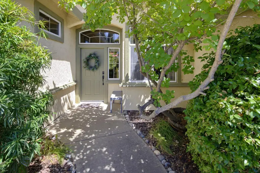 216 Navarretia Court, Roseville, CA 95747 - #3