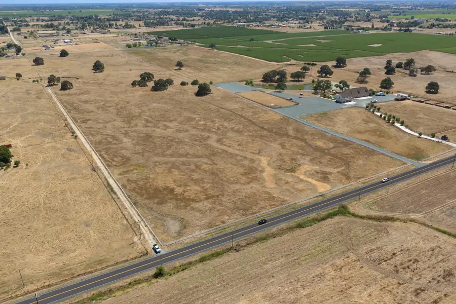 14664 Liberty Road, Galt, CA 95632 - #2