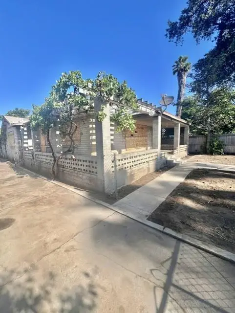 713 Thrasher Avenue, Modesto, CA 95354 - #2