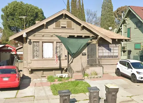 719 W Acacia Street, Stockton, CA 95203