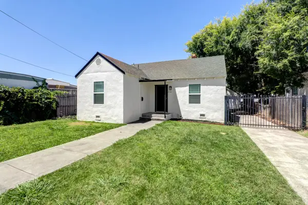 2539 Clay Street, Sacramento, CA 95815