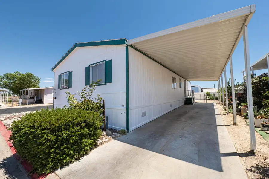 2545 E Ave I #102, Lancaster, CA 93535 - #3