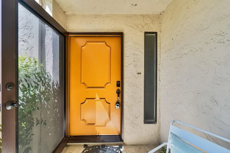 145 N Grant Ln, Folsom, CA 95630 - #3