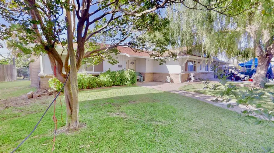 7921 34th Avenue, Sacramento, CA 95824 - #2