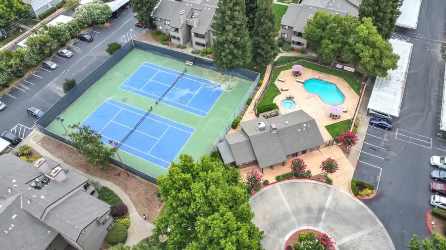 3715 Tallyho Drive #5, Sacramento, CA 95826 - #2