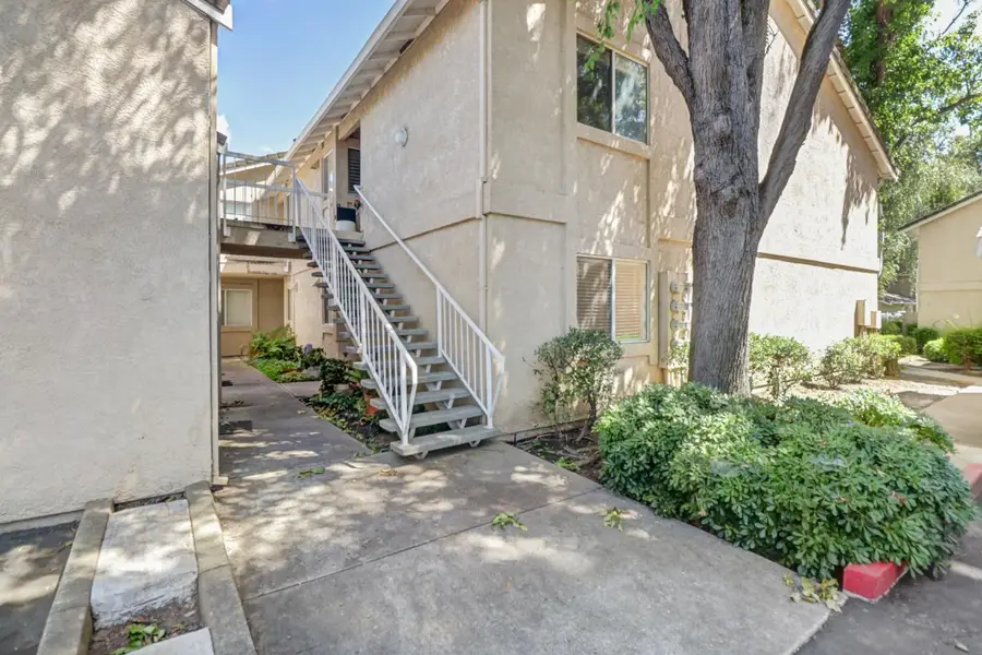 5875 Gloria Drive #7, Sacramento, CA 95822 - #2