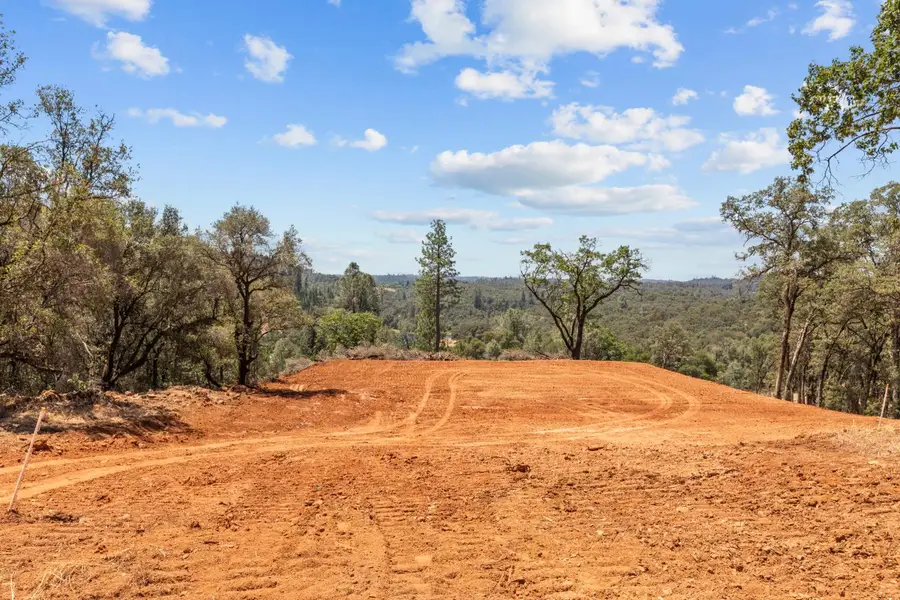 22131 Deer Trail Court, Auburn, CA 95602 - #2