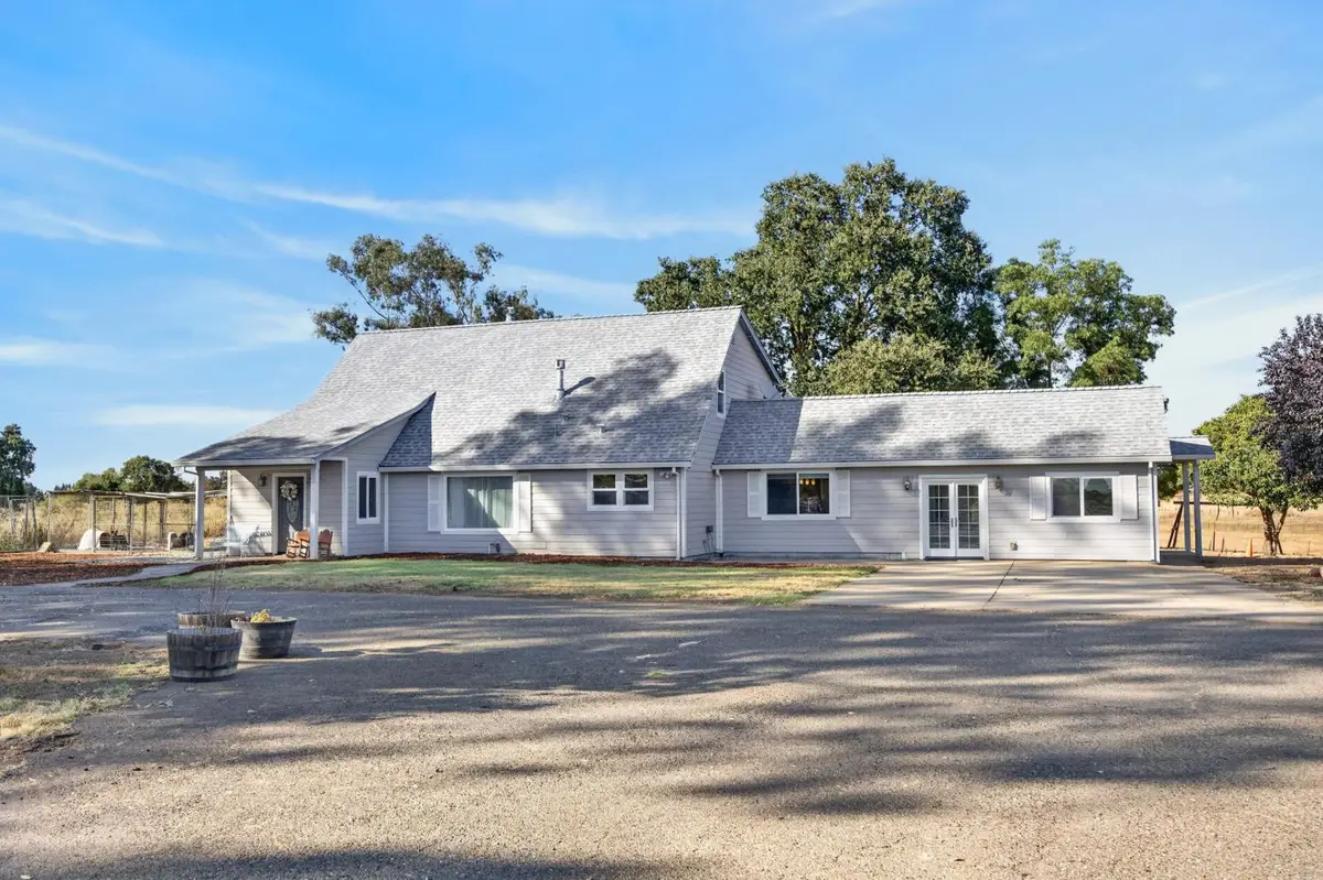 8961 Clay Station Road, Wilton, CA 95693 - #1