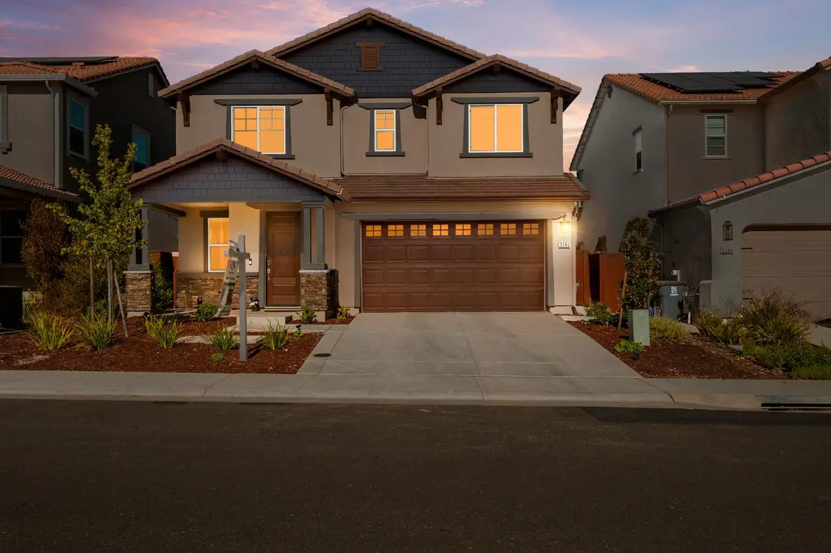 3394 Discovery Drive, Folsom, CA 95630 - #1