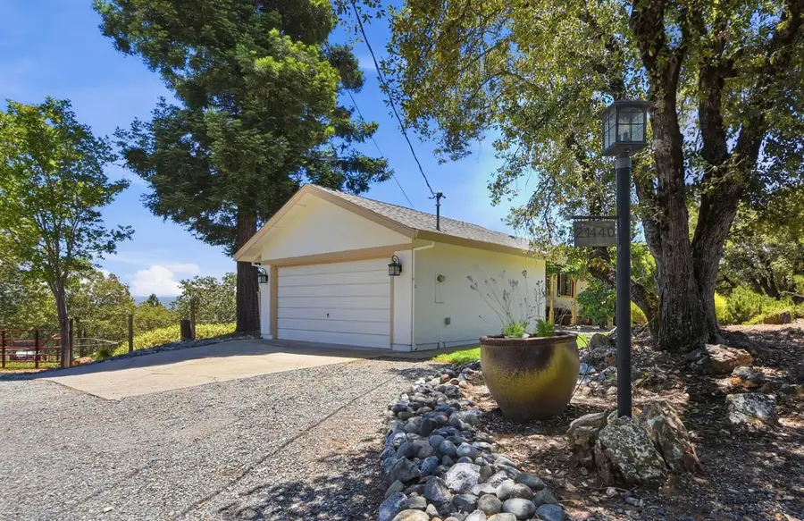 21440 Meadow Oaks Lane, Colfax, CA 95713 - #2